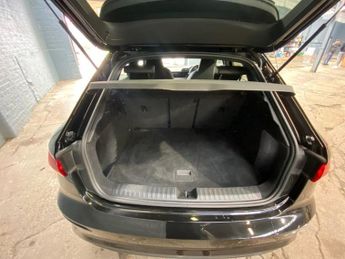 AUDI A3 1.5 TFSI 35 S line Sportback 5dr Petrol S Tronic Euro 6 (s/s) (1