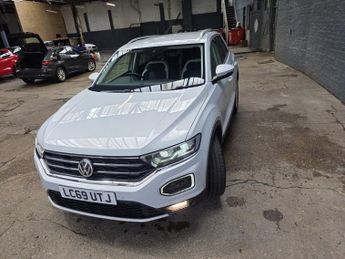 VOLKSWAGEN T-ROC 1.5 TSI GPF EVO SEL SUV 5dr Petrol DSG Euro 6 (s/s) (150 ps)