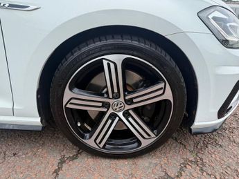 VOLKSWAGEN GOLF 2.0 TSI BlueMotion Tech R Hatchback 5dr Petrol DSG 4Motion Euro 