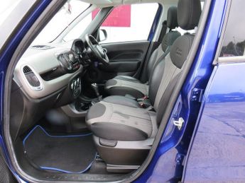 FIAT 500L 1.3 MultiJet Lounge MPV 5dr Diesel Dualogic Euro 6 (s/s) (95 ps)