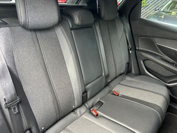 PEUGEOT 3008 1.6 THP GT Line Premium SUV 5dr Petrol EAT Euro 6 (s/s) (165 ps)