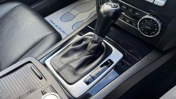 MERCEDES-BENZ C-CLASS 2.1 C220 CDI Executive SE Saloon 4dr Diesel G-Tronic+ Euro 5 (s/
