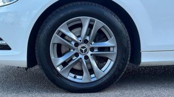 MERCEDES-BENZ C-CLASS 2.1 C220 CDI Executive SE Saloon 4dr Diesel G-Tronic+ Euro 5 (s/