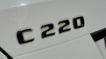 MERCEDES-BENZ C-CLASS 2.1 C220 CDI Executive SE Saloon 4dr Diesel G-Tronic+ Euro 5 (s/