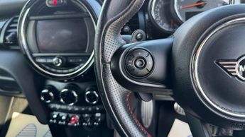 MINI HATCH 2.0 Cooper S Sport Hatchback 5dr Petrol Steptronic Euro 6 (s/s) 