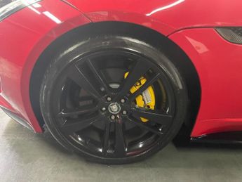JAGUAR F-TYPE 3.0 V6 Coupe 2dr Petrol Auto Euro 5 (s/s) (340 ps)