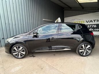 RENAULT CLIO 1.5 dCi Dynamique S MediaNav Hatchback 5dr Diesel EDC Euro 5 (90