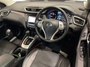 NISSAN QASHQAI 1.6 dCi Tekna SUV 5dr Diesel XTRON 2WD Euro 6 (s/s) (130 ps)