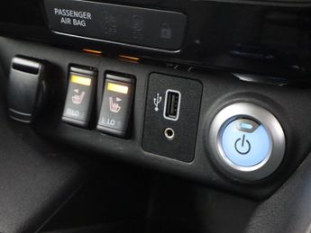 NISSAN LEAF 40kWh Tekna Hatchback 5dr Electric Auto (150 ps)