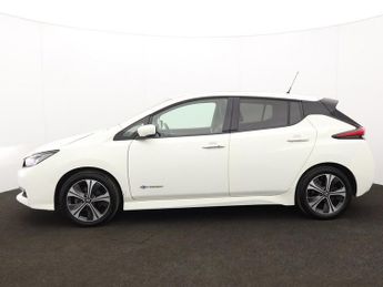 NISSAN LEAF 40kWh Tekna Hatchback 5dr Electric Auto (150 ps)