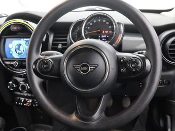 MINI HATCH 1.5 Cooper Classic Hatchback 5dr Petrol Manual Euro 6 (s/s) (136