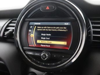 MINI HATCH 1.5 Cooper Classic Hatchback 5dr Petrol Manual Euro 6 (s/s) (136