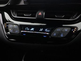 TOYOTA C-HR 1.8 VVT-h GPF Design SUV 5dr Petrol Hybrid CVT Euro 6 (s/s) (122
