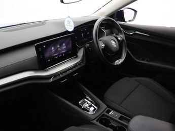 SKODA OCTAVIA 1.4 TSI iV 13kWh SE Technology Estate 5dr Petrol Plug-in Hybrid 