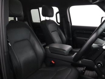 LAND ROVER DEFENDER 130 3.0 P300 MHEV X-Dynamic HSE SUV 5dr Petrol Auto 4WD Euro 6 (s/s)