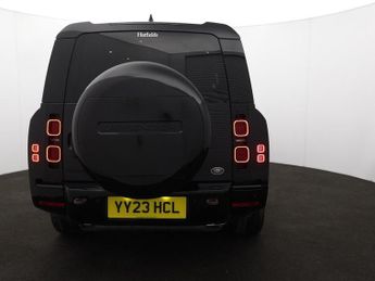 LAND ROVER DEFENDER 130 3.0 P300 MHEV X-Dynamic HSE SUV 5dr Petrol Auto 4WD Euro 6 (s/s)