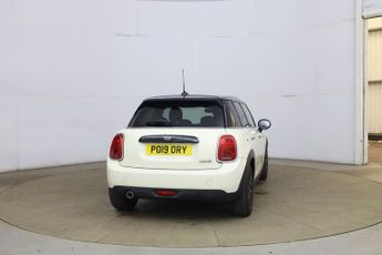 MINI HATCH 1.5 Cooper Classic Hatchback 5dr Petrol Manual Euro 6 (s/s) (136