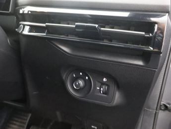 MG MG 4 64kWh SE Long Range Hatchback 5dr Electric Auto (203 ps)