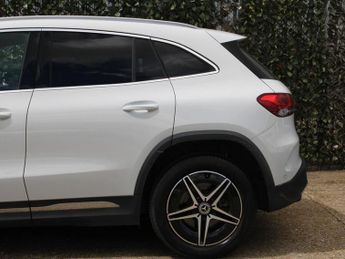 MERCEDES-BENZ EQA EQA 350 66.5kWh AMG Line SUV 5dr Electric Auto 4MATIC (292 ps)