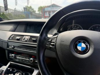 BMW 5 SERIES 2.0 520d M Sport Saloon 4dr Diesel Steptronic Euro 5-2 FORMER KE
