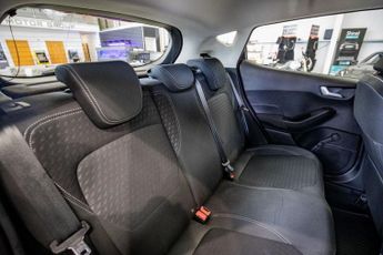 FORD FIESTA 1.0T EcoBoost Titanium Hatchback 5dr Petrol Auto Euro 6 (s/s) (1
