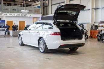 JAGUAR XF 2.0d R-Sport Sportbrake 5dr Diesel Auto Euro 6 (s/s) (163 ps)