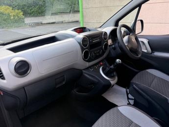 PEUGEOT PARTNER TEPEE 1.6 HDi 8v Tepee Outdoor MPV 5dr Diesel Manual (139 g/km, 115 bh