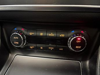 MERCEDES-BENZ CLA 2.1 CLA220d AMG Line Night Edition (Plus) Coupe 4 Door Diesel Au