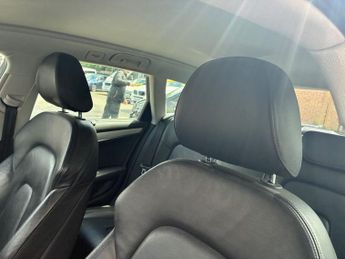 AUDI A4 AVANT 2.0 TDI SE Technik Estate 5dr Diesel Multitronic Euro 5 (s/s) (1