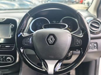 RENAULT CLIO 1.5 dCi Dynamique S Nav Hatchback 5dr Diesel Auto Euro 6 (90 ps)