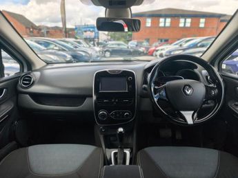 RENAULT CLIO 1.5 dCi Dynamique S Nav Hatchback 5dr Diesel Auto Euro 6 (90 ps)