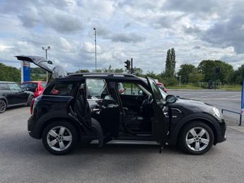 MINI COUNTRYMAN 1.5 Cooper SUV 5dr Petrol Auto 6Spd ALL4 Euro 6 (s/s) (136 ps)