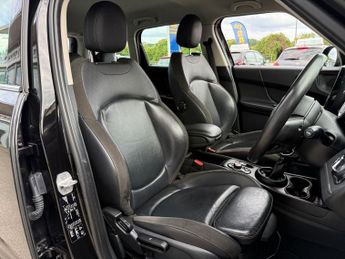 MINI COUNTRYMAN 1.5 Cooper SUV 5dr Petrol Auto 6Spd ALL4 Euro 6 (s/s) (136 ps)