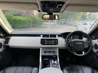 LAND ROVER RANGE ROVER SPORT 3.0 SD V6 HSE SUV 5dr Diesel Auto 4WD Euro 6 (s/s) (306 ps)