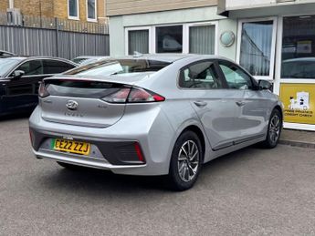 HYUNDAI IONIQ 38.3kWh Premium Hatchback 5dr Electric Auto (136 ps)