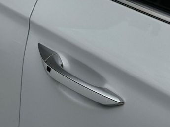 HYUNDAI IONIQ 38.3kWh Premium Hatchback 5dr Electric Auto (136 ps)