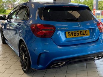 MERCEDES-BENZ A CLASS 2.1 A200d AMG Line (Premium Plus) Hatchback 5dr Diesel 7G-DCT Eu