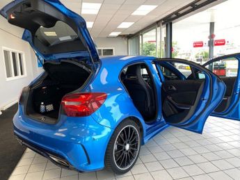 MERCEDES-BENZ A-CLASS 2.1 A200d AMG Line (Premium Plus) Hatchback 5dr Diesel 7G-DCT Eu
