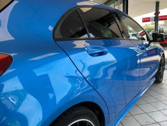 MERCEDES-BENZ A-CLASS 2.1 A200d AMG Line (Premium Plus) Hatchback 5dr Diesel 7G-DCT Eu