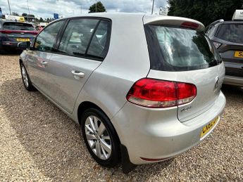 VOLKSWAGEN GOLF 1.6 TDI Match Hatchback 5dr Diesel Manual Euro 5 (105 ps)