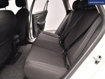 MG 1100 61.1kWh Excite Long Range Estate 5dr Electric Auto (156 ps)