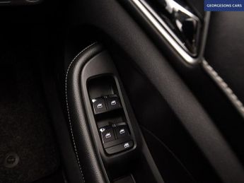 MG 1100 61.1kWh Excite Long Range Estate 5dr Electric Auto (156 ps)