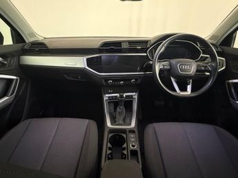 AUDI Q3 1.5 TFSI CoD 35 Technik SUV 5dr Petrol S Tronic Euro 6 (s/s) (15