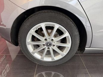 MERCEDES-BENZ A-CLASS 1.5 A180d Sport (Executive) Hatchback 5dr Diesel 7G-DCT Euro 6 (