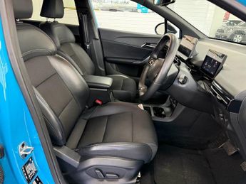 MG Mg4 64kWh Trophy Long Range Hatchback 5dr Electric Auto (203 ps)
