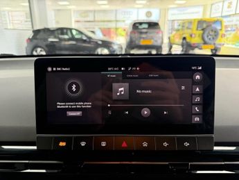 MG Mg4 64kWh Trophy Long Range Hatchback 5dr Electric Auto (203 ps)
