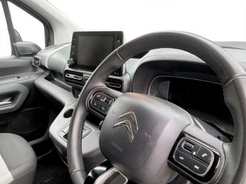 CITROEN E-BERLINGO 50kWh Flair XTR M MPV 5dr Electric Auto (7.4kW Charger) (136 ps)