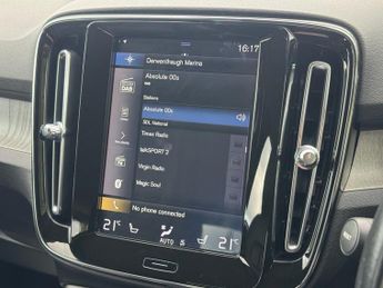 VOLVO XC40 2.0 D3 Inscription Pro SUV 5dr Diesel Auto Euro 6 (s/s) (150 ps)