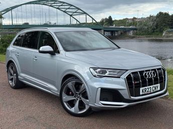 Audi Q7 4.0 TFSI V8 SUV 5dr Petrol Tiptronic quattro Euro 6 (s/s) (507 p