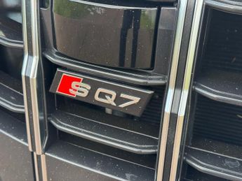 AUDI SQ7 4.0 TFSI V8 SUV 5dr Petrol Tiptronic quattro Euro 6 (s/s) (507 p